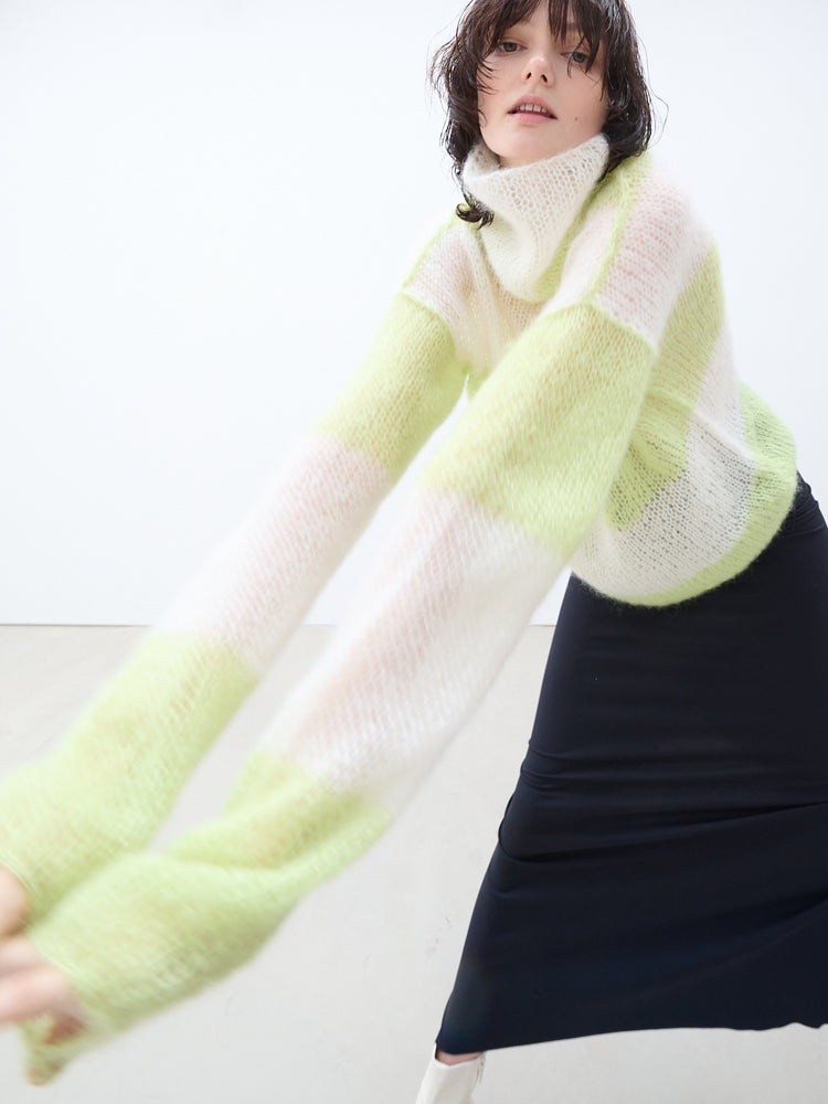 Handmade knitted turtleneck white/green